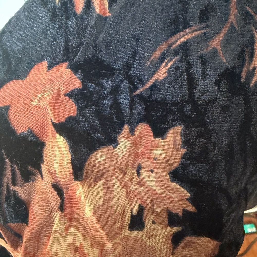 Forever 21 Black and Orange Dress - Picture 4 of 4